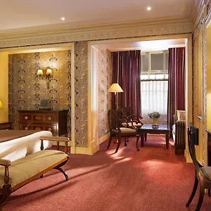 3* Hotel Des Grands Hommes