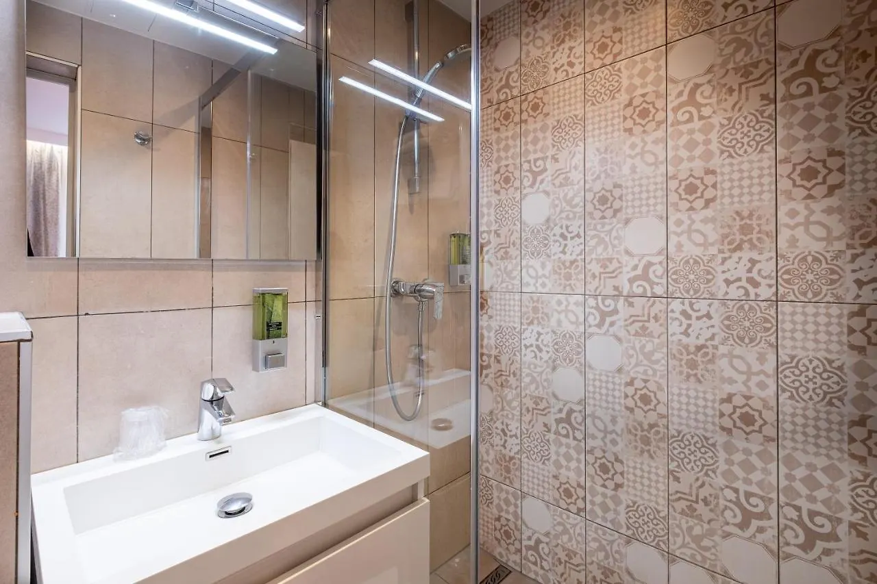 Hotel Eiffel Segur Paris 3*,