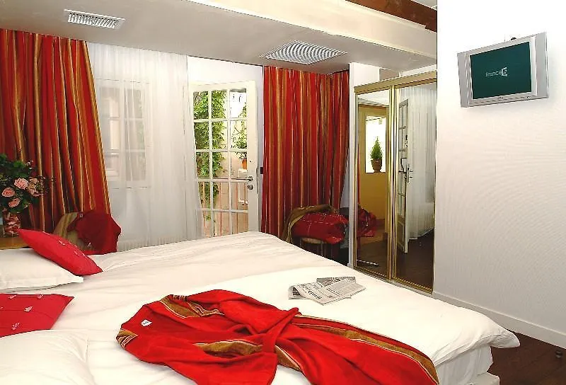 Hotel Eiffel Segur Paris 3*,